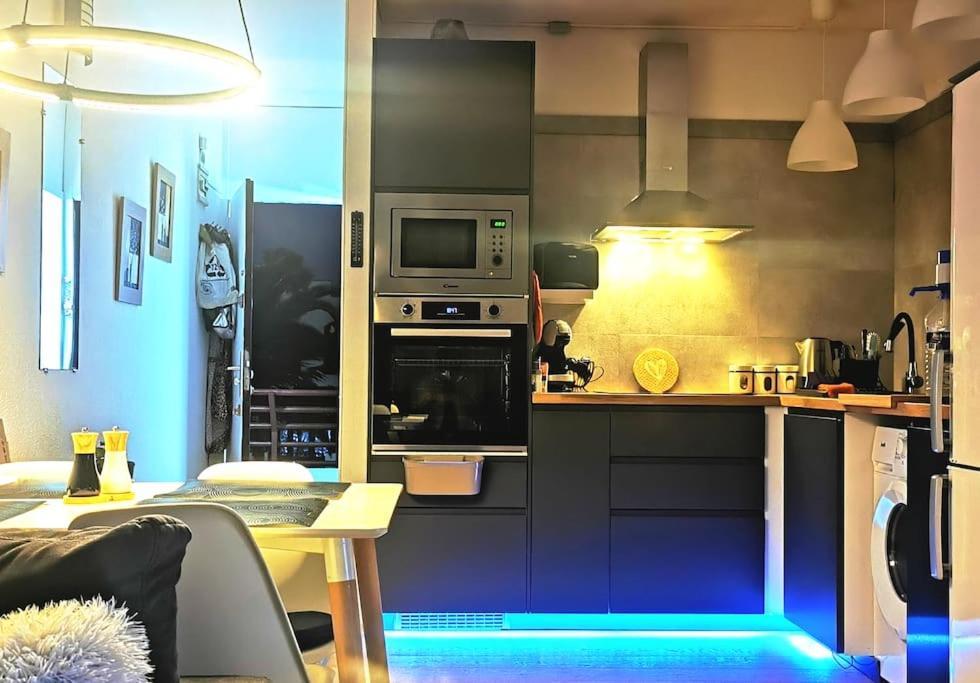 طوستا ديل سيلونثيو 1 Bedroom Aparthotel+Heated Pool/Restaurant المظهر الخارجي الصورة